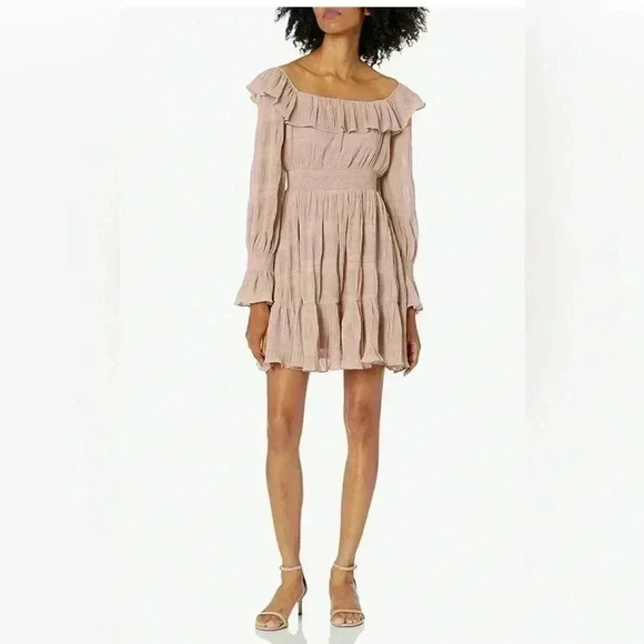Kendall & Kylie Dresses & Skirts - Kendall + Kylie Women's Square Neck Ruffle Mini Dress size 2X